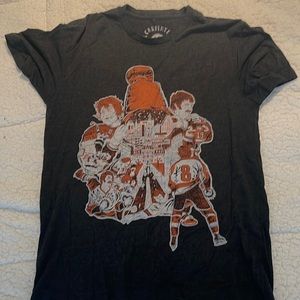 Mens medium broad st bully flyers shirt